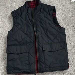 Men's Reversible Black and Plaid Quilted Vest